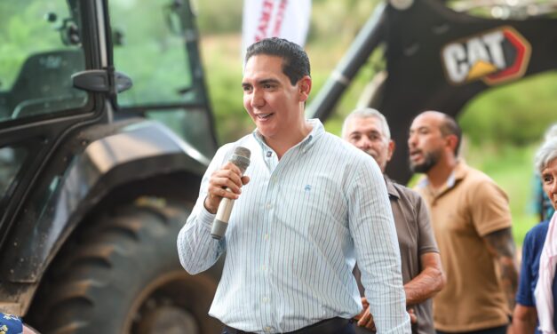 Héctor Santana cumple su palabra y arranca la construcción de la Casa de la Tercera Edad en Los Sauces