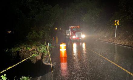 CIRCULACIÓN ALTERNADA EN CARRETERA FEDERAL 200 POR INCIDENCIA EN KM 129