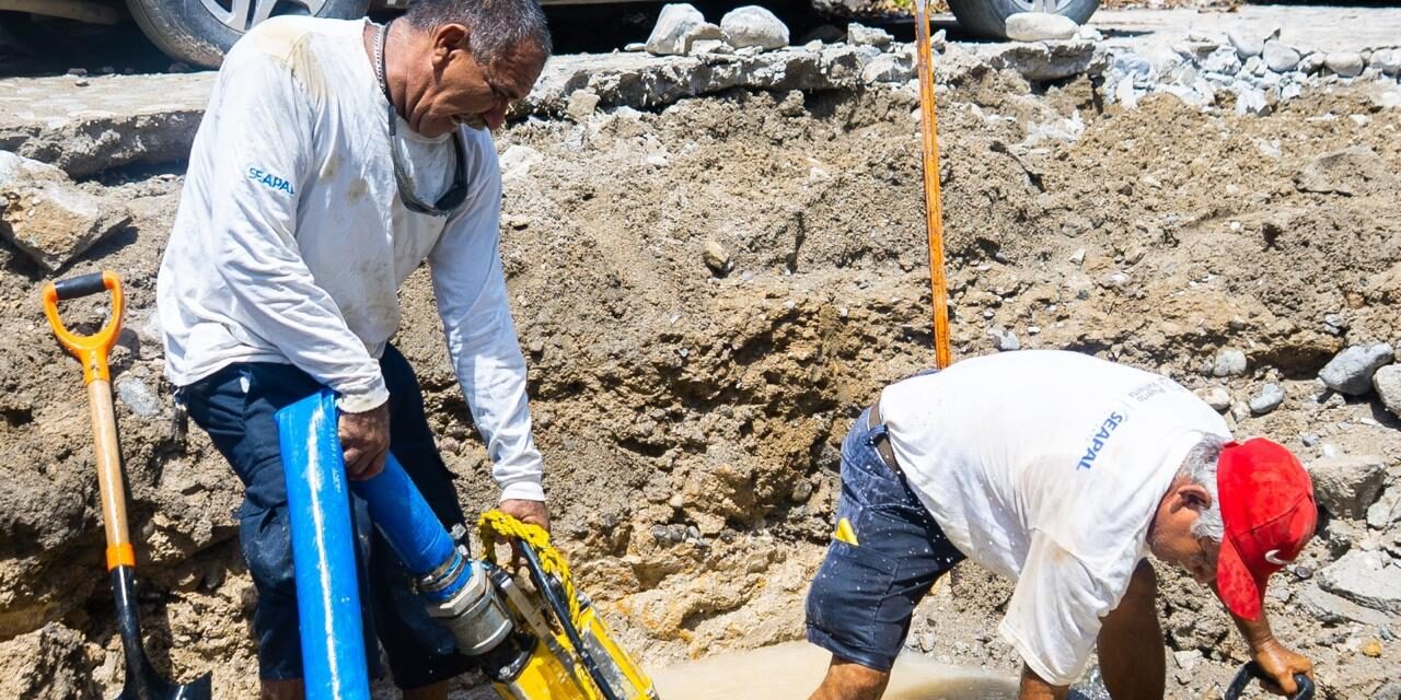 RESPONDE SEAPAL CON PRONTITUD A FUGA EN EL COAPINOLE