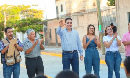 HÉCTOR SANTANA CUMPLE EN EL PORVENIR Y ANUNCIA 10 MILLONES MÁS PARA OBRA PÚBLICA
