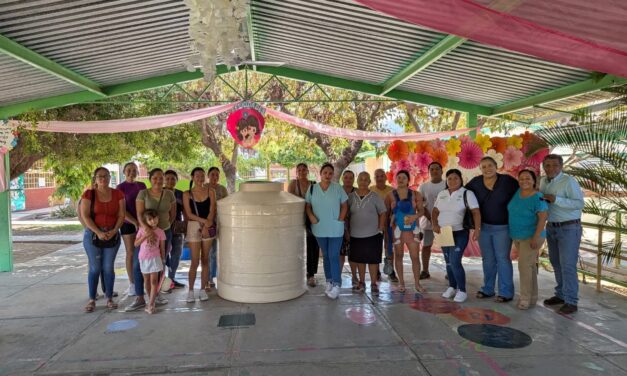 Escuelas de Vallarta se beneficiaron con material de construcción y deportivo