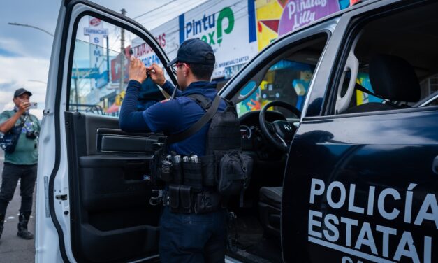 Gobierno de Nayarit refuerza operativos de seguridad vial con el retiro de polarizados que incumplen la norma