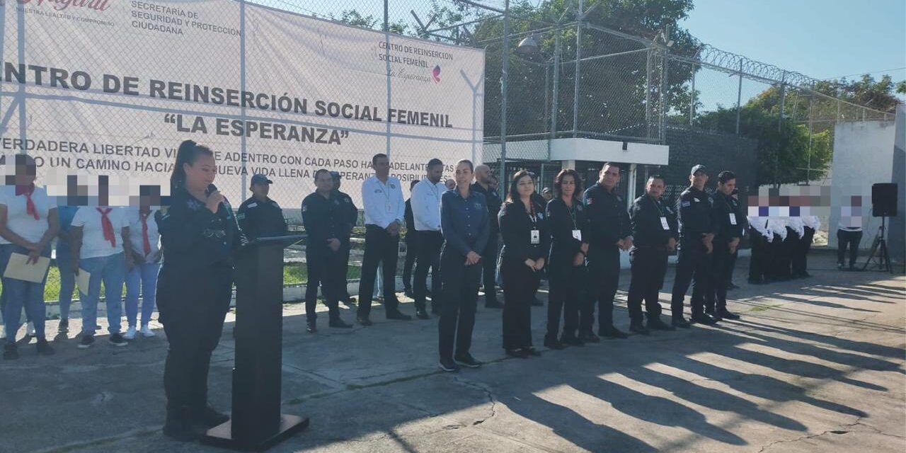 ¡HONORES A LA BANDERA EN LOS CERESOS DE NAYARIT!