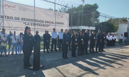 ¡HONORES A LA BANDERA EN LOS CERESOS DE NAYARIT!