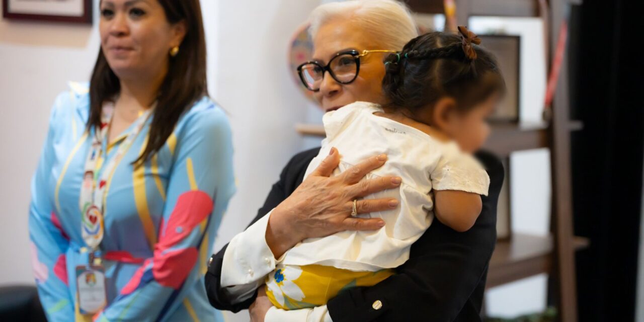 CON EL CORAZÓN POR DELANTE, BEATRIZ ESTRADA RESPALDA EL DERECHO DE LA NIÑEZ A CRECER EN FAMILIA