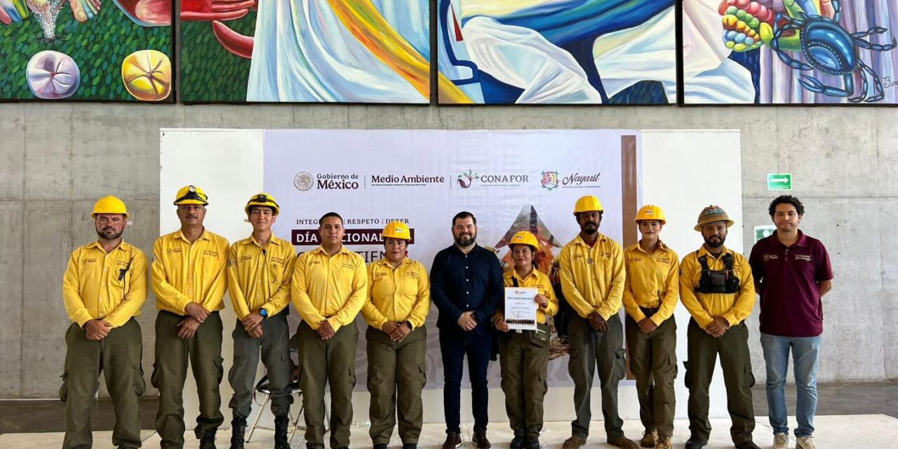 ¡HOY RECONOCEMOS A NUESTRAS Y NUESTROS COMBATIENTES FORESTALES!