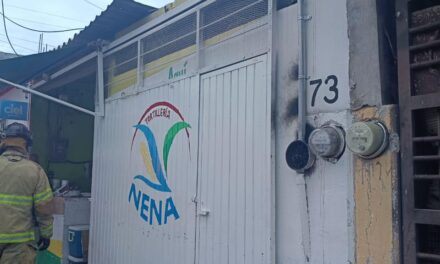 ATENCIÓN OPORTUNA DE BOMBEROS DE NAYARIT!