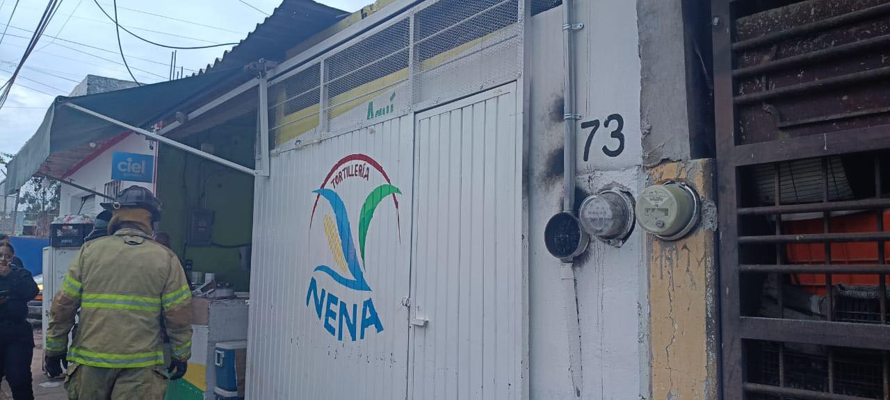 ATENCIÓN OPORTUNA DE BOMBEROS DE NAYARIT!