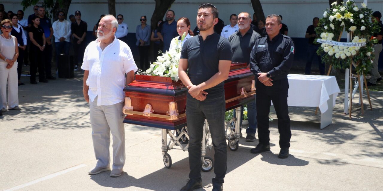 Puerto Vallarta le dio el último adiós a Jesús Rodríguez Campoy