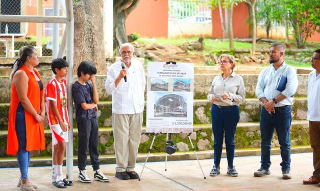 Comprometidos con su presente y su futuro 👧🏽👦🏼📚
