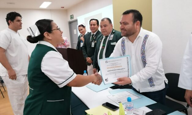 CONCLUYEN ENFERMERAS Y ENFERMEROS DEL IMSS NAYARIT DIPLOMADO EN HEMODIÁLISIS