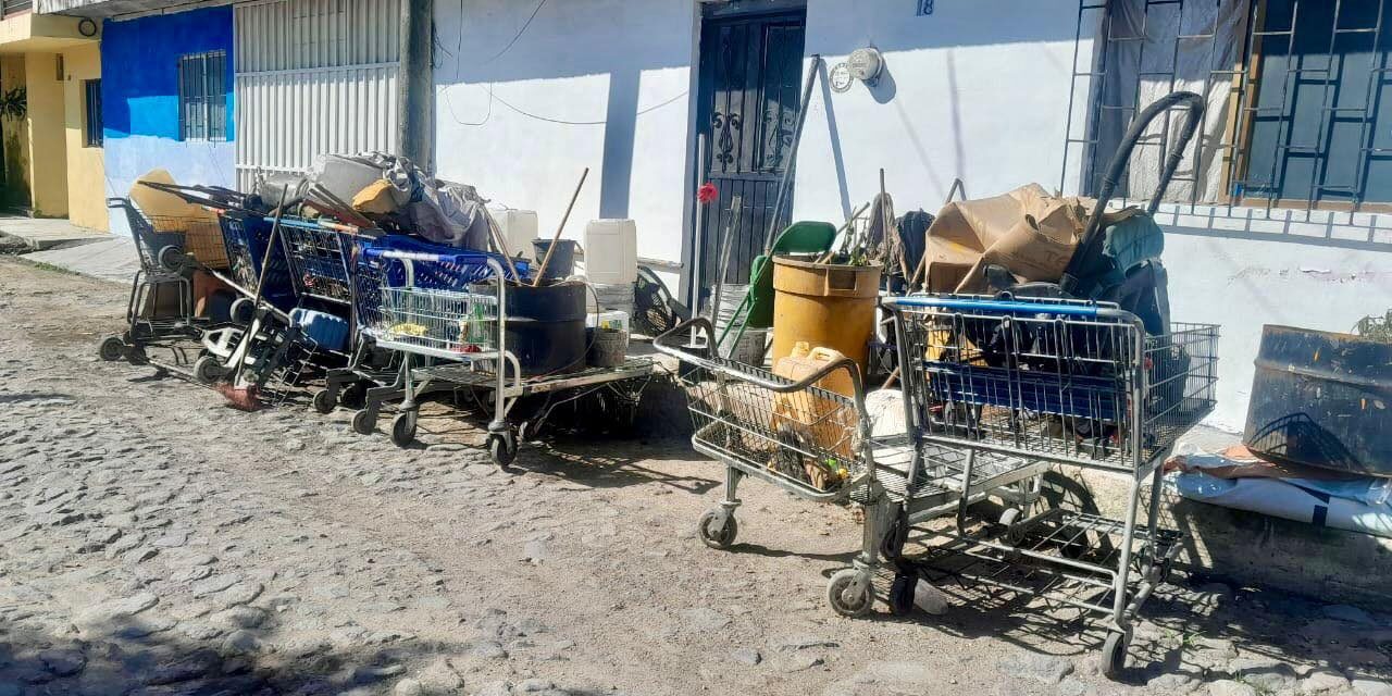 OPERATIVO DE LIMPIEZA DE ACUMULADORES LLEGA A LA COLONIA COMERCIANTES