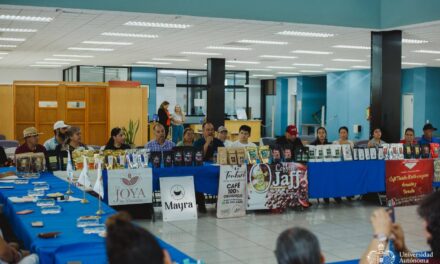 UAN Y PRODUCTORES DE CAFÉ COLABORAN JUNTOS PARA FORTALECER LA CAFICULTURA