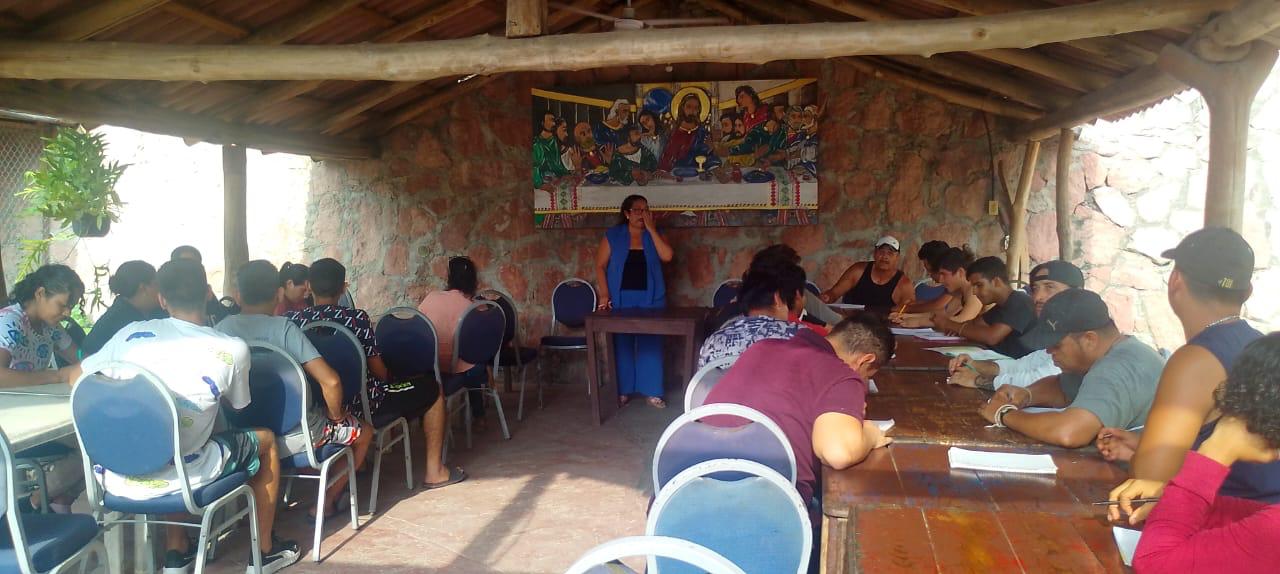 Gobierno de Munguía impulsa cursos de capacitación en centro de rehabilitación