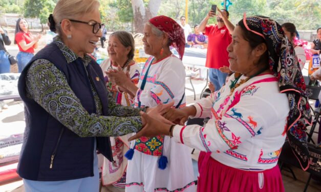 DIF NAYARIT PRESERVA TRADICIONES Y TRANSFORMA LA VIDA DE ARTESANAS Y ARTESANOS ORIGINARIOS