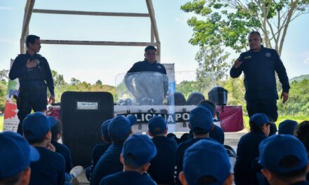 CURSO DE VERANO DE POLICÍA JUVENIL “GUSTAVO AYÓN” EN COMPOSTELA