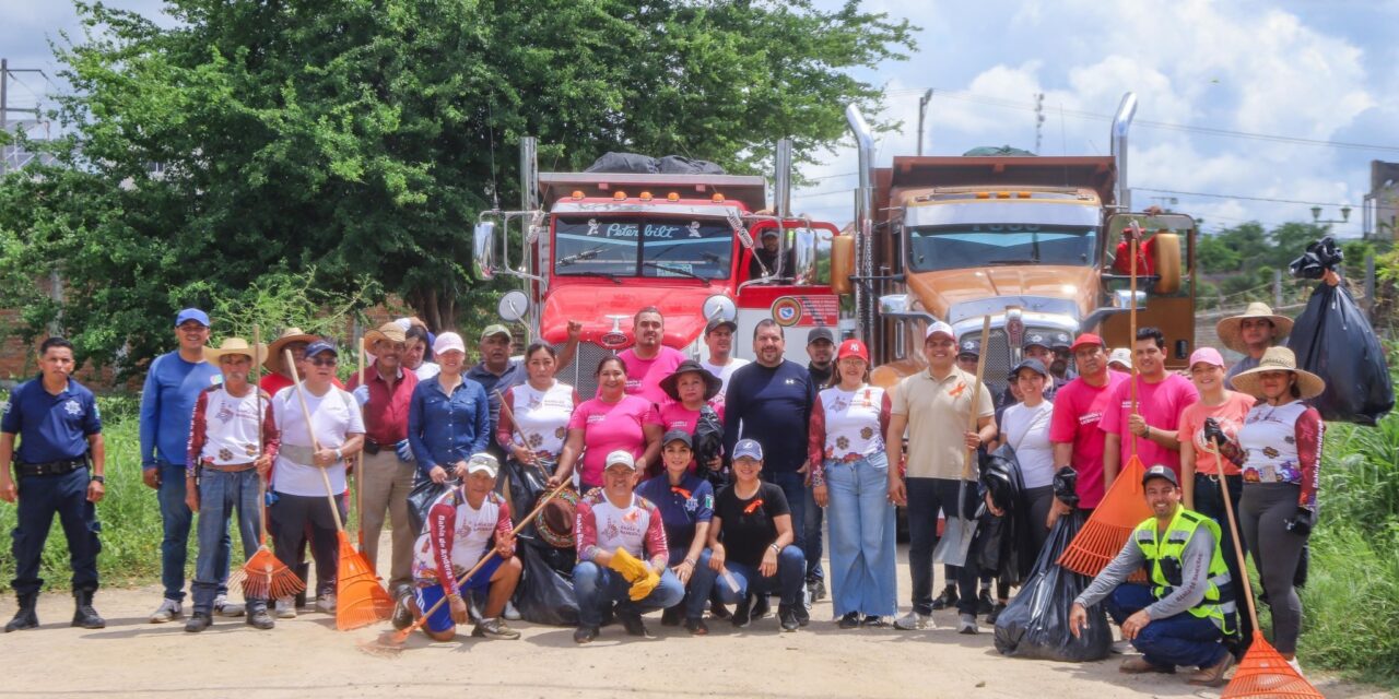 «Limpiatón» en Bucerías: Compromiso por un municipio más limpio y seguro