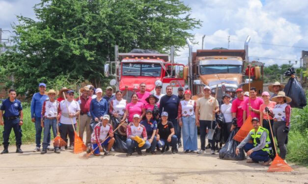 «Limpiatón» en Bucerías: Compromiso por un municipio más limpio y seguro