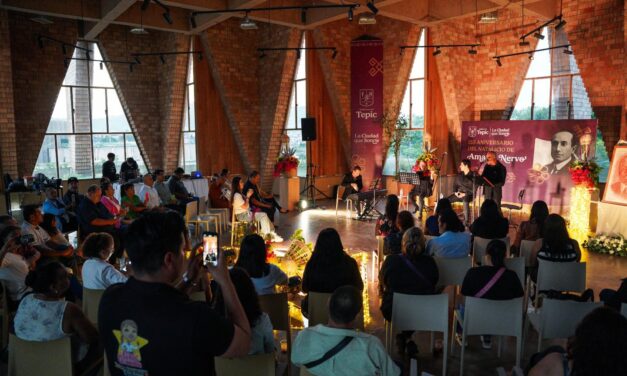 Tepic celebra el 155 aniversario del natalicio de Amado Nervo con concierto escénico-literario