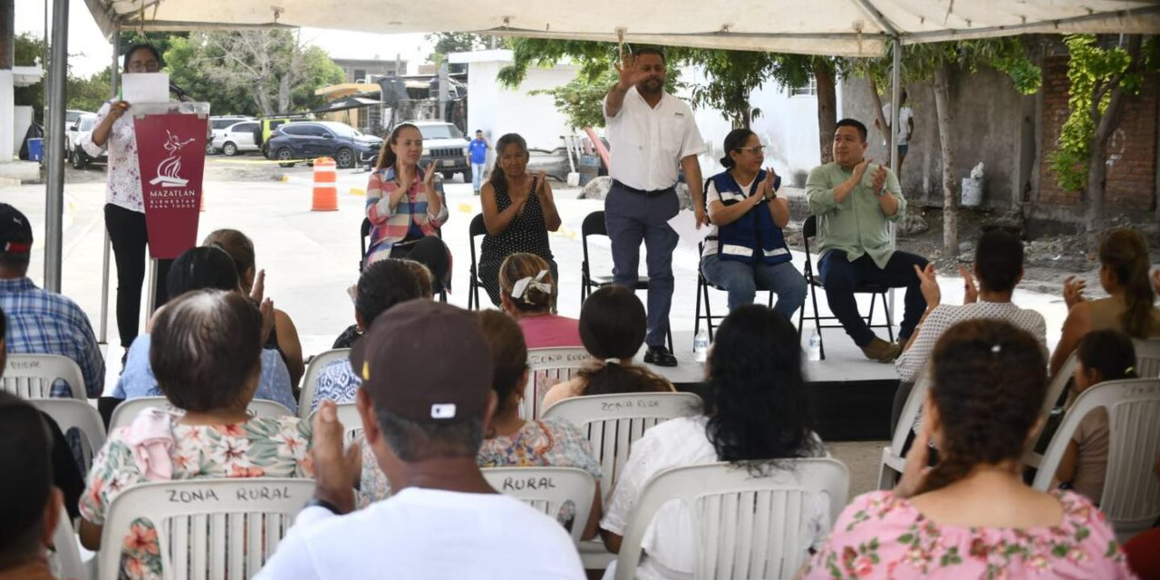 ENTREGA DE PAVIMENTACIÓN Y RED HIDROSANITARIA EN CALLE VIVA VILLA