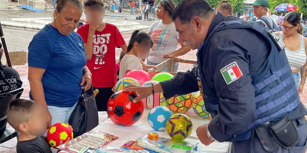 TEPIC DICE “SÍ AL DESARME, SÍ A LA PAZ”: NIÑAS Y NIÑOS INTERCAMBIAN JUGUETES BÉLICOS POR JUEGOS SEGUROS