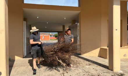 GOBIERNO DE XALISCO REALIZA LABORES DE LIMPIEZA EN LA PRIMARIA PRISCILIANO SÁNCHEZ