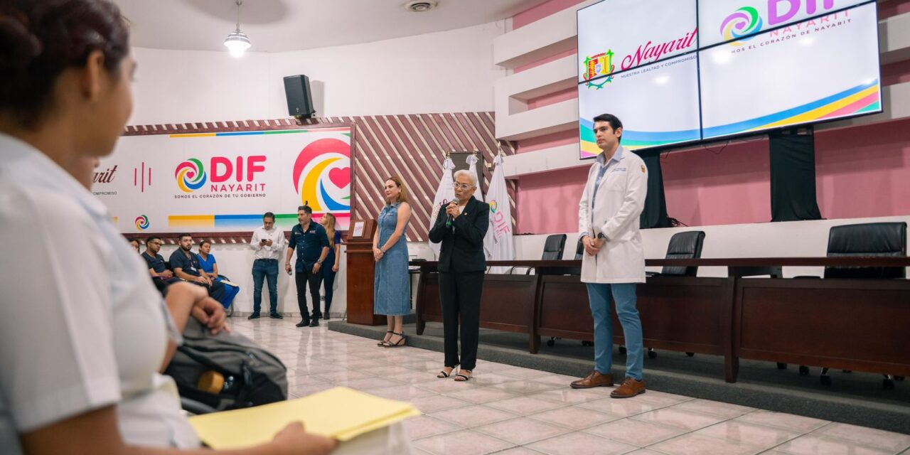 EL CORAZÓN DE NAYARIT SUMA 125 PASANTES DE SALUD
