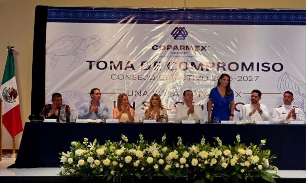 HÉCTOR SANTANA RESPALDA A LOS EMPRESARIOS EN BAHÍA DE BANDERAS