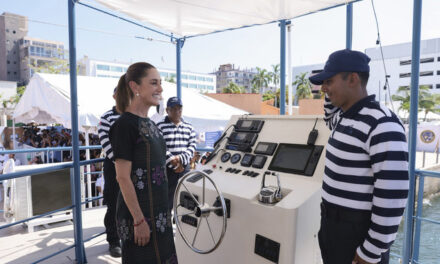 Con el Marinabús celebramos que el puerto de Acapulco está vivo, fuerte y lleno de futuro: Presidenta Claudia Sheinbaum