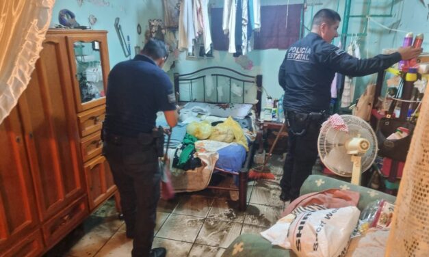 Brinda SSPC auxilio a mujer de la tercera edad tras afectaciones pluviales en su casa