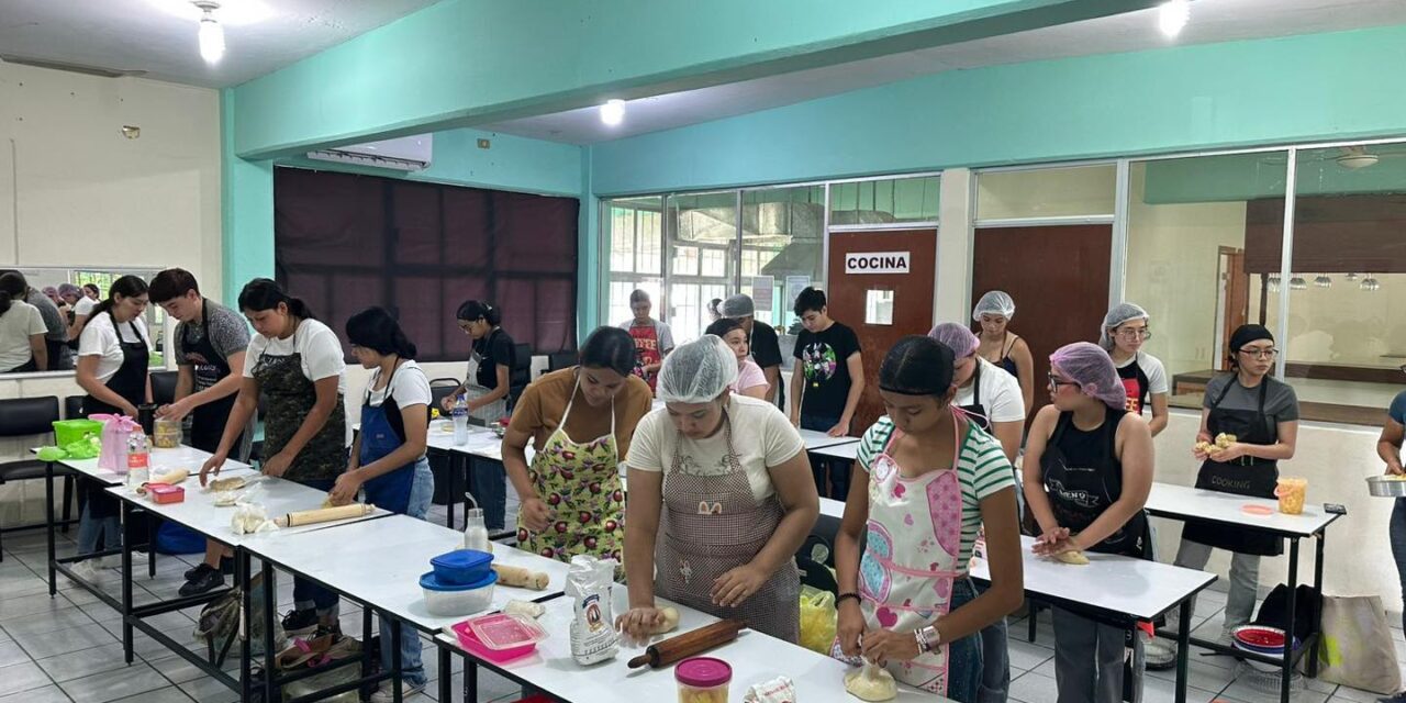 Jóvenes de Mazatlán aprovechan al máximo los Cursos de Verano Juvenil 2025
