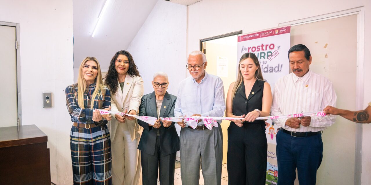 Modernizan Miguel Ángel Navarro y Beatriz Estrada los servicios del Registro Civil