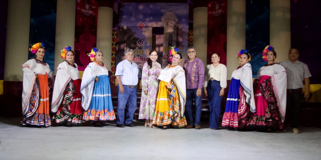 Xalisco recibe a Jala y San Pedro Lagunillas en el Foro Cultural de la Feria del Elote