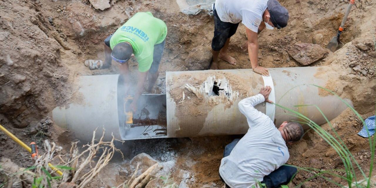Repara SEAPAL, tubería rota por una empresa privada en El Pitillal