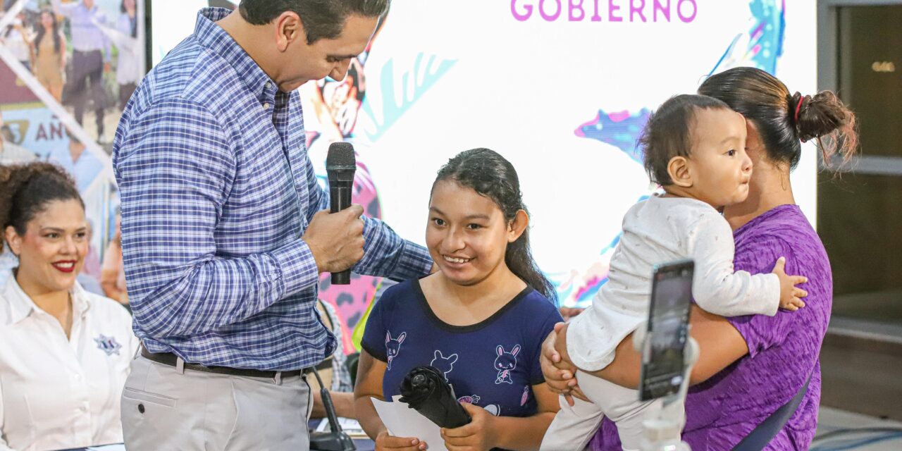 Con acciones en obra pública, salud y deporte: Héctor Santana rinde cuentas al pueblo de Bahía de Banderas