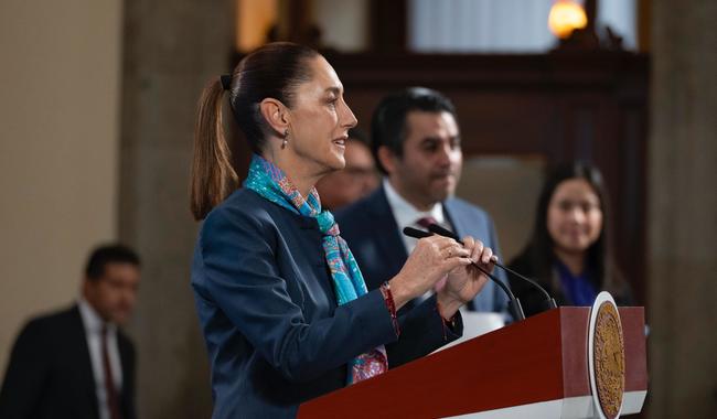 Se presenta Decreto en apoyo a pequeños productores agrícolas; orden en concesiones desprivatiza 4 mil millones de m3 de agua