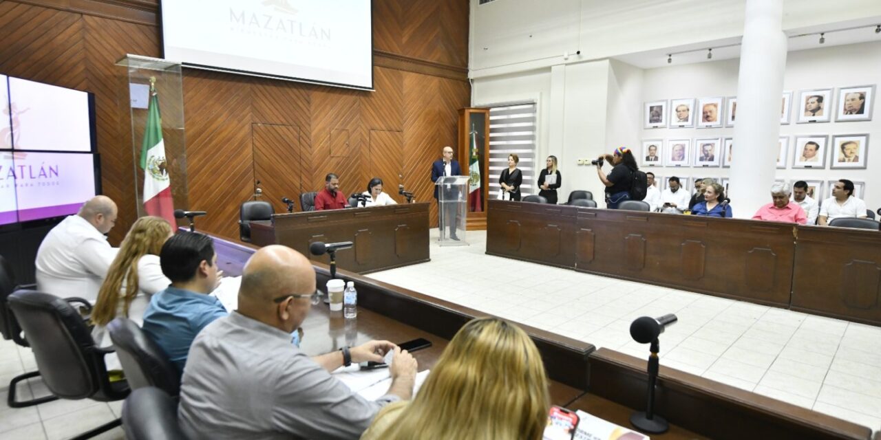 Presenta OIC Informe de Actividades de Enero-Junio de 2025 al Cabildo de Mazatlán