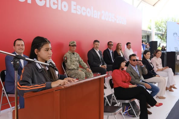 ¡JALOSTOTITLÁN ESTRENA ESPACIOS EDUCATIVOS DIGNOS Y MODERNOS!