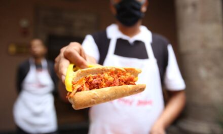 ¡DÍA DE LA TORTA AHOGADA EN GUADALAJARA!