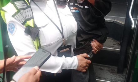 POLICÍA VIAL DE JALISCO RESGUARDA A MENOR EXTRAVIADO Y GARANTIZA SU SEGURIDAD