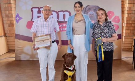 HAN, EL PERRO TERAPÉUTICO, SE JUBILA TRAS 9 AÑOS DE SERVICIO
