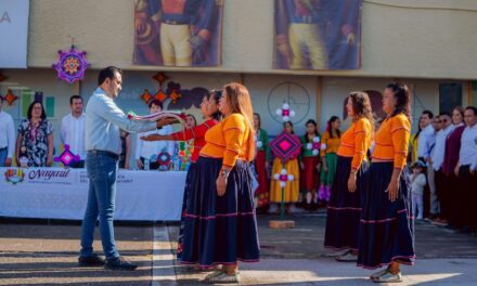 CEREMONIA DE IZAMIENTO EN HONOR A LAS MUJERES INDÍGENAS