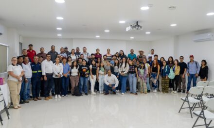 ¡CAPACITACIÓN PARA GARANTIZAR LA CALIDAD Y SEGURIDAD ALIMENTARIA EN COMPOSTELA!