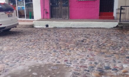 RESCATAN ESPACIOS DE ESTACIONAMIENTO EN ZONA ROMÁNTICA Y EMILIANO ZAPATA