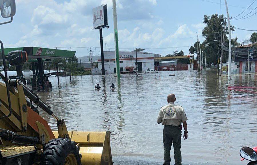 PROTECCIÓN CIVIL JALISCO ATIENDE ENCHARCAMIENTOS EN TLAJOMULCO