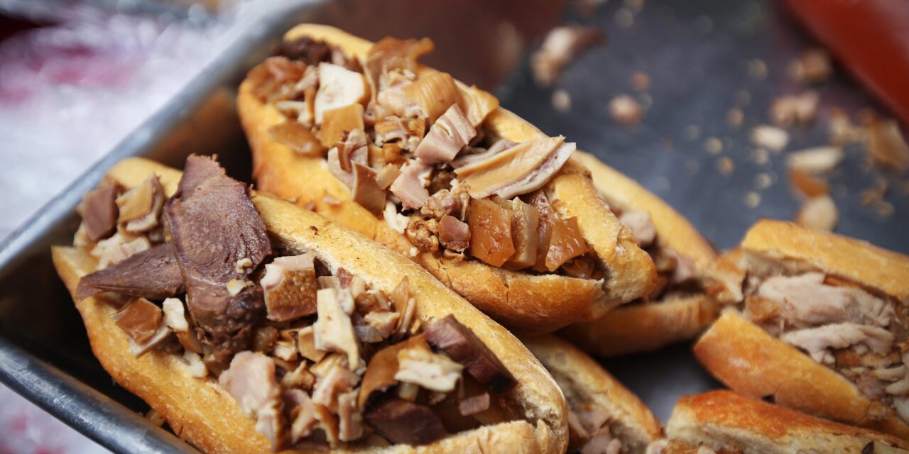 ¡EN JALISCO CELEBRAMOS EL DÍA DE LA TORTA AHOGADA!