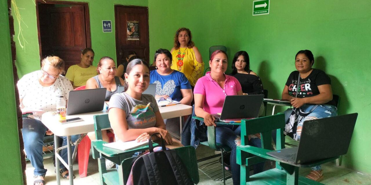 PRIMERA CLASE DEL CURSO GRATUITO DE COMPUTACIÓN EN TUXPAN