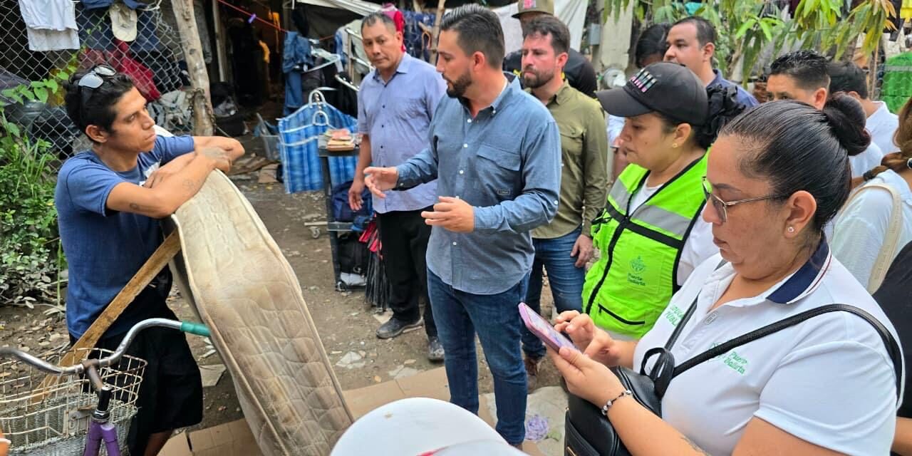 LEMUS Y MUNGUÍA APOYAN A VALLARTA TRAS LLUVIAS