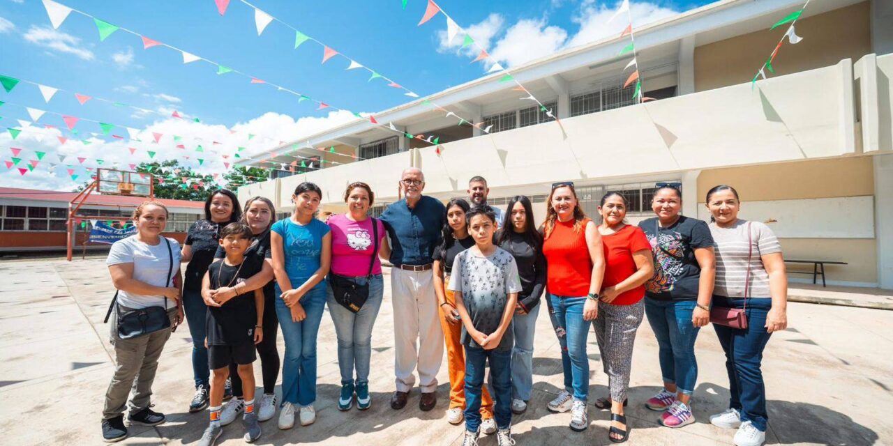 NAVARRO REFUERZA EDUCACIÓN EN TEPIC