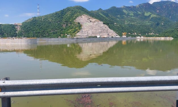 Se inicia desfogue controlado en la presa La Yesca, Nayarit